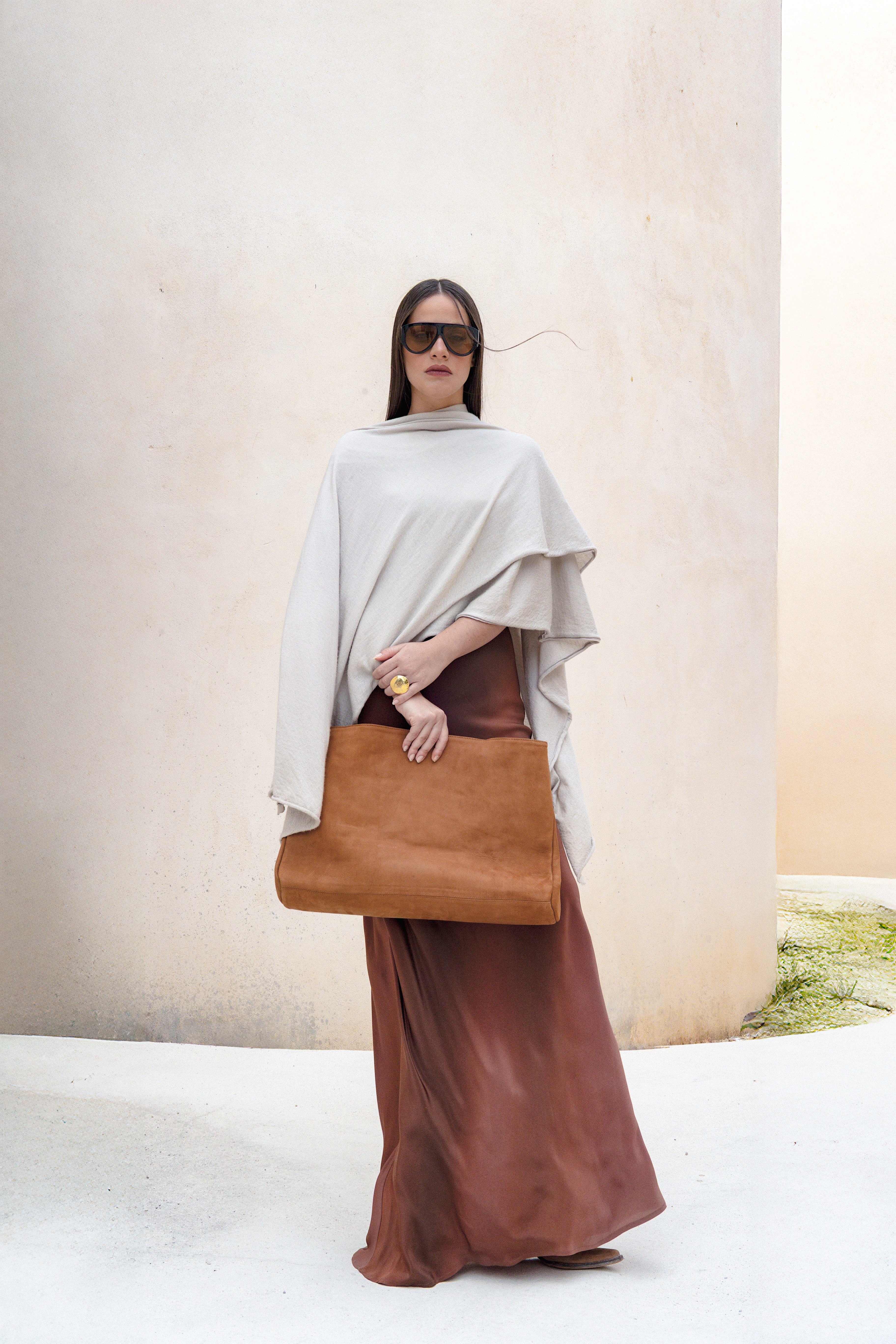 Silk Long Atena Dress with Pearl Cashmere cover up and Honey Big bag